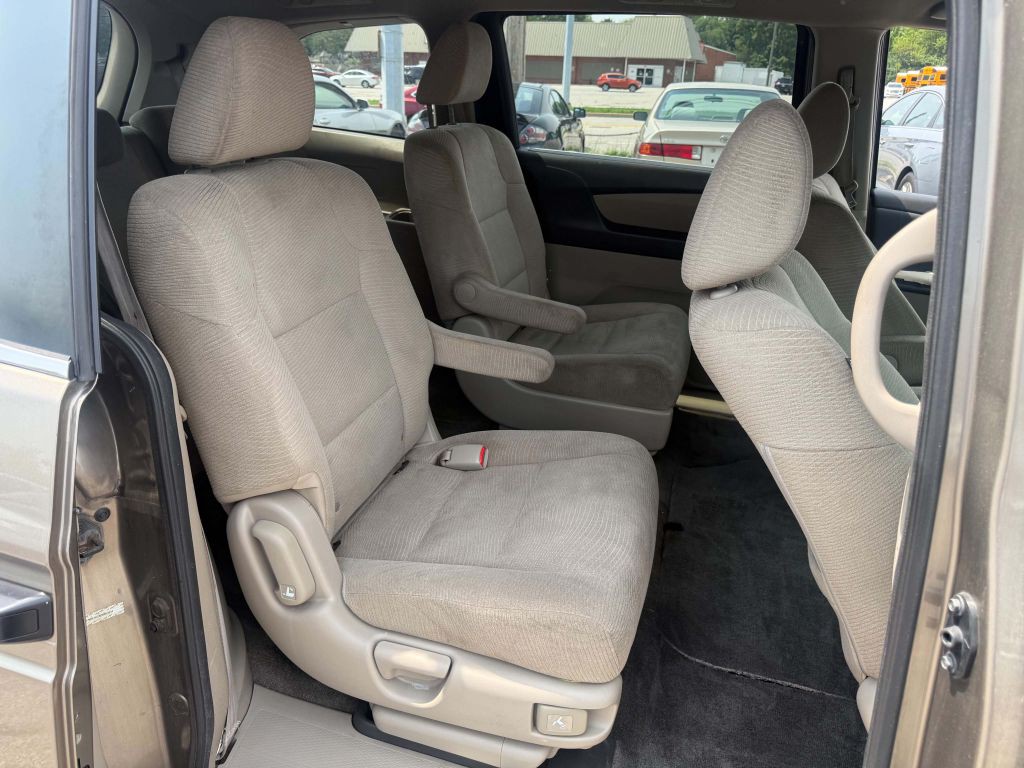 2013 Honda Odyssey Image 14