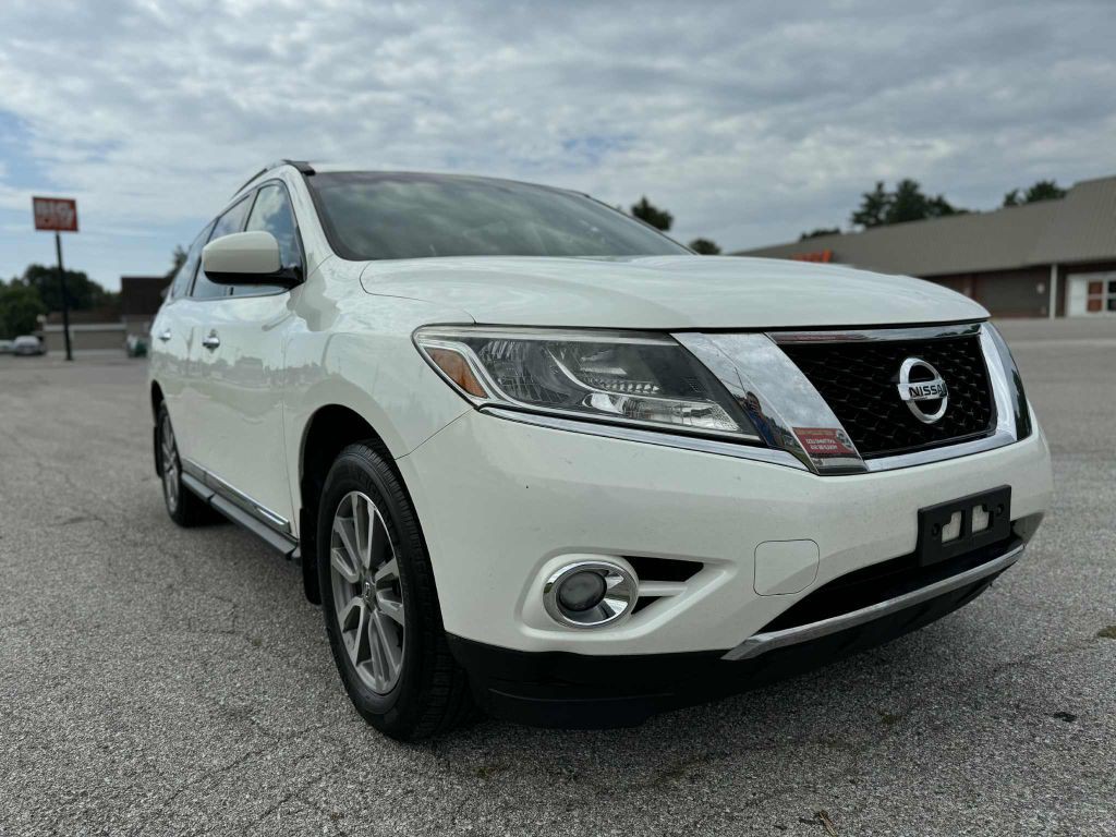 2014 Nissan Pathfinder Image 3