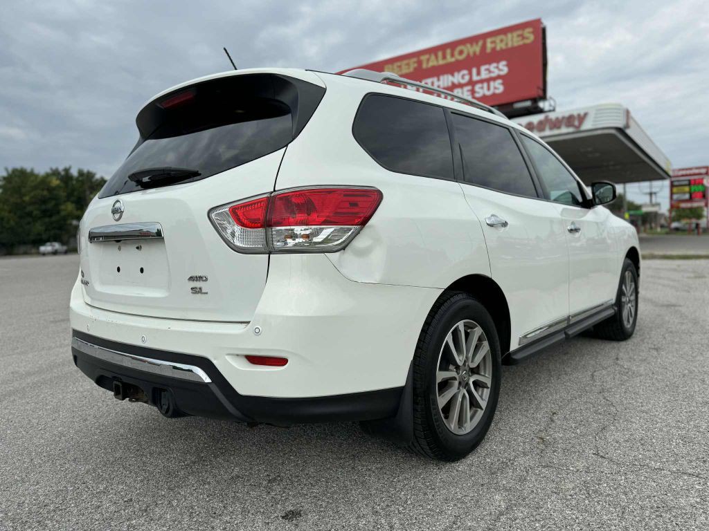 2014 Nissan Pathfinder Image 8
