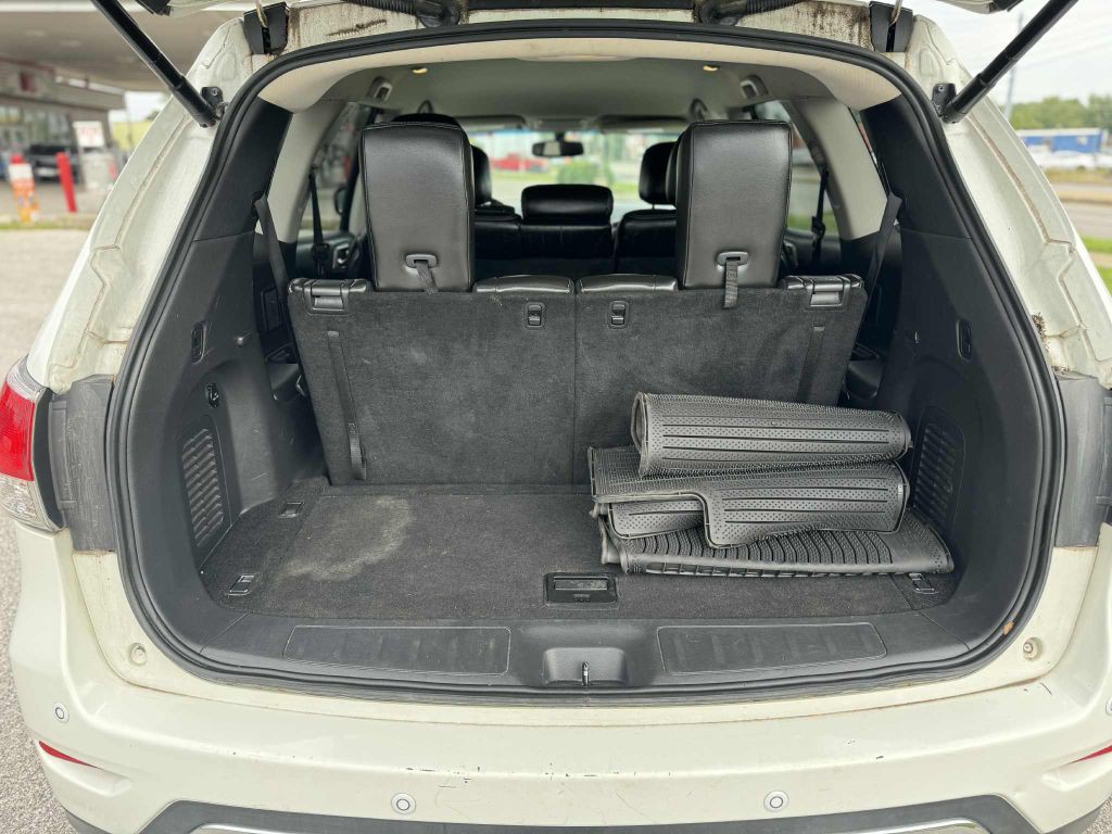 2014 Nissan Pathfinder Image 12