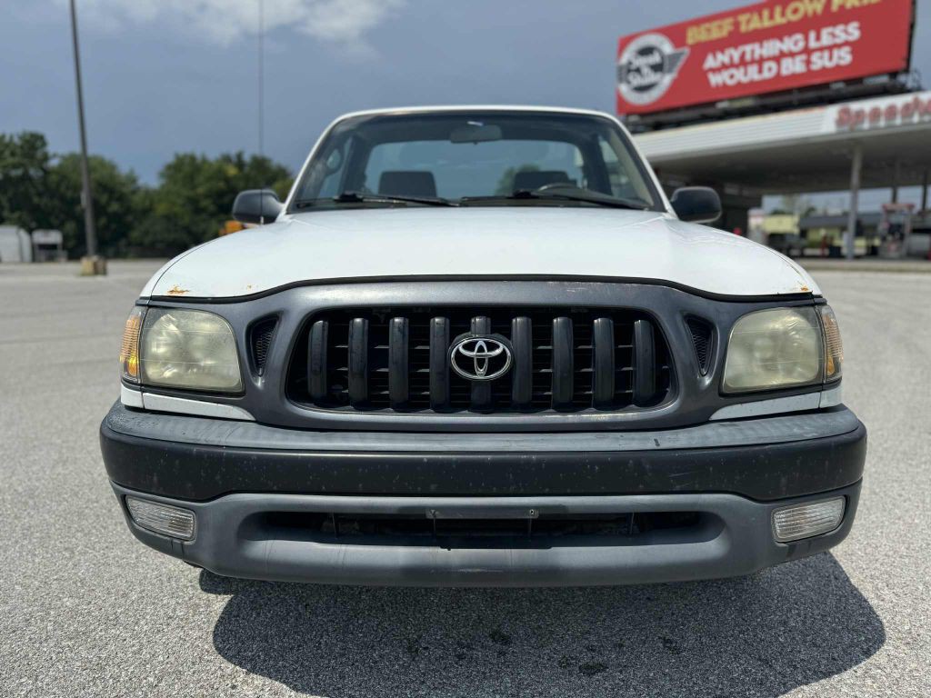 2001 Toyota Tacoma Image 2