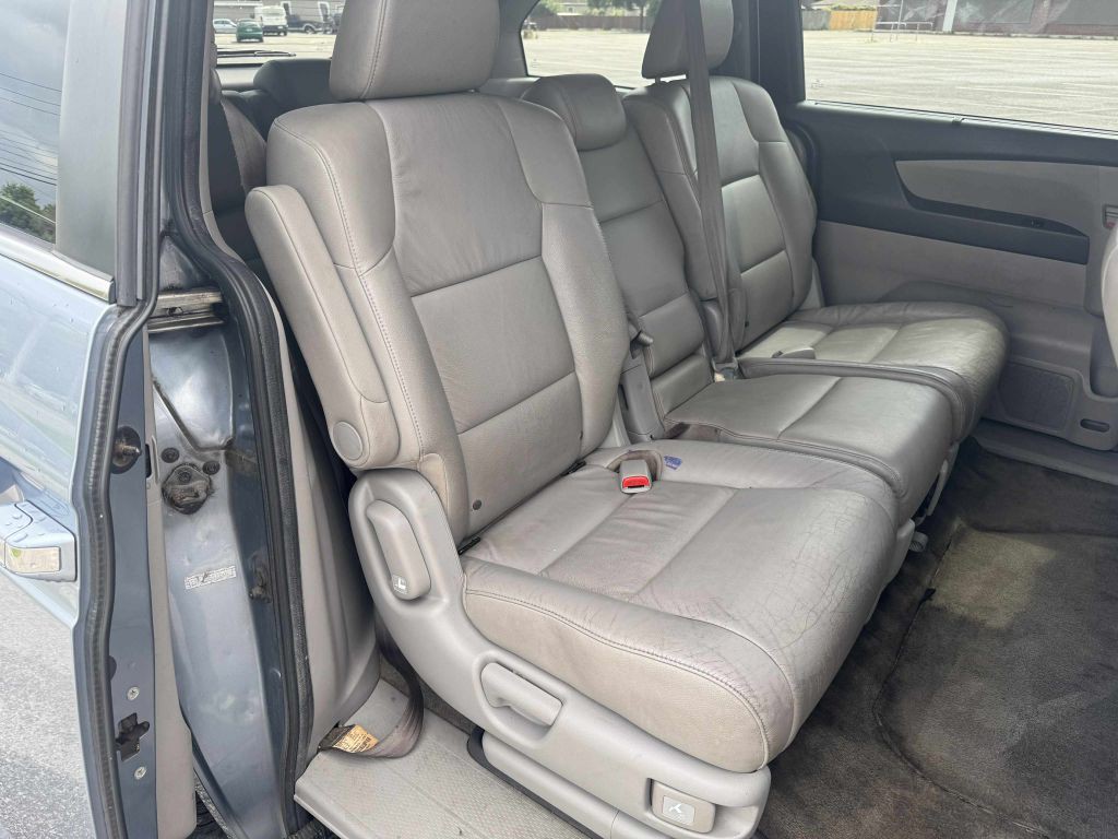 2012 Honda Odyssey Image 12