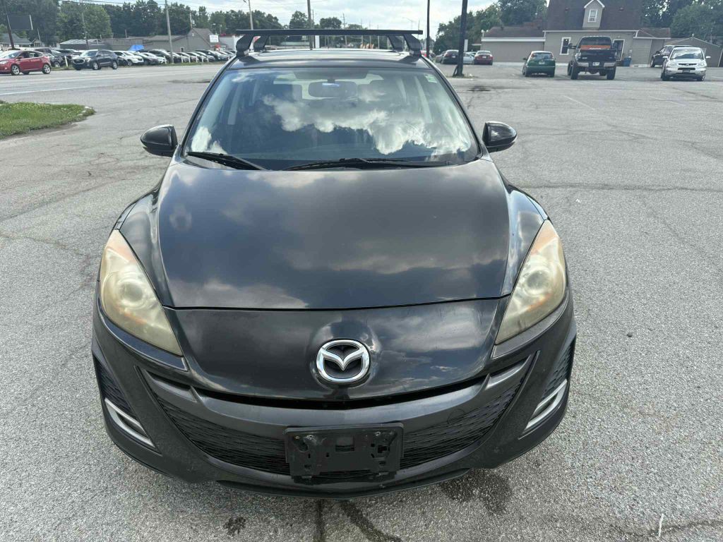 2010 Mazda Mazda3 Image 2
