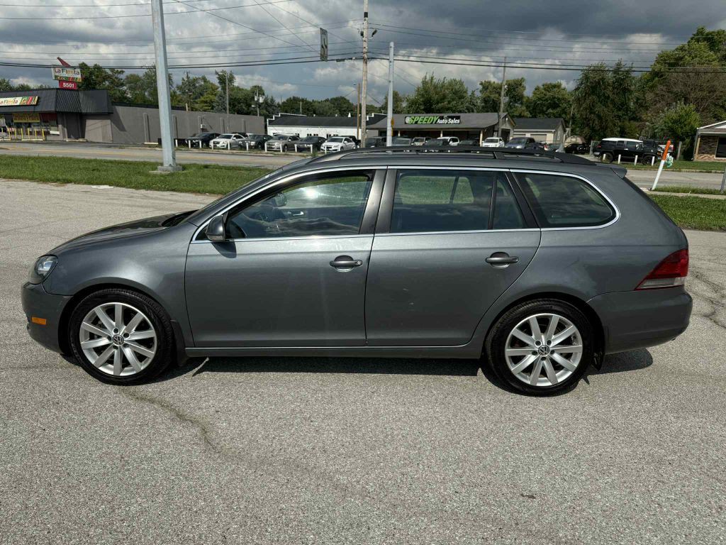 2012 Volkswagen Jetta Image 4