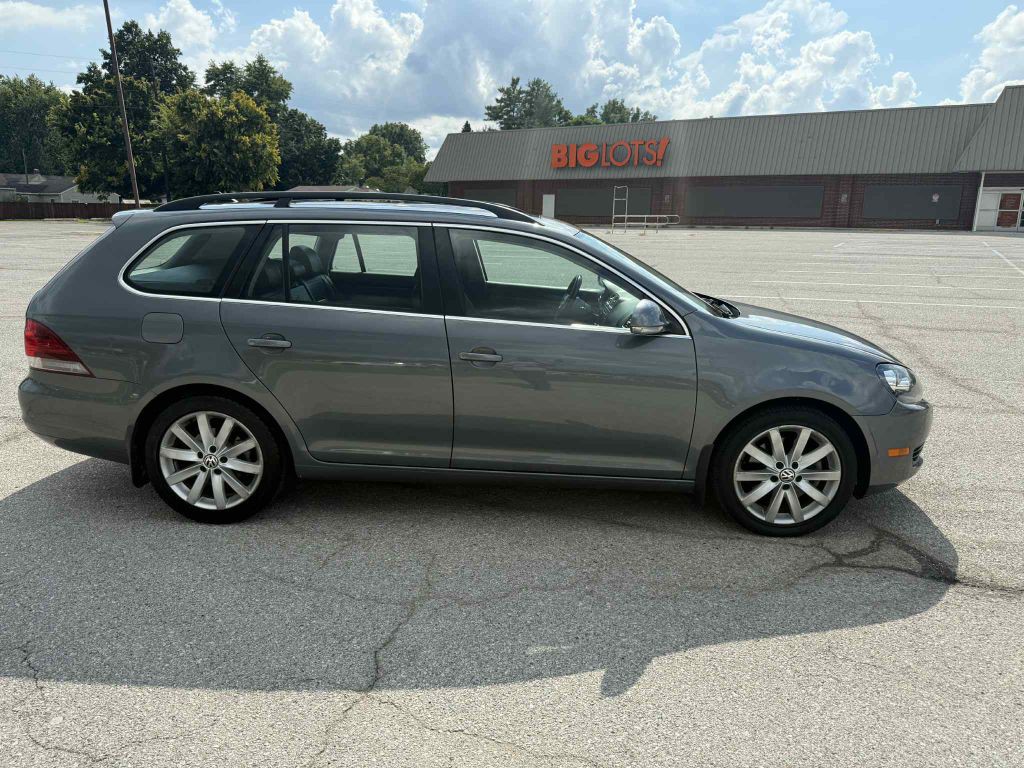 2012 Volkswagen Jetta Image 5