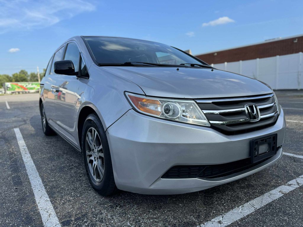 2013 Honda Odyssey Image 3
