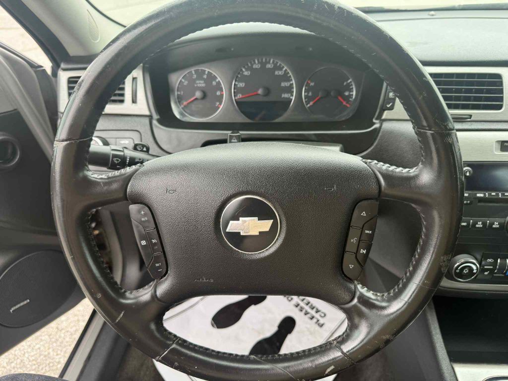 2008 Chevrolet Impala Image 14