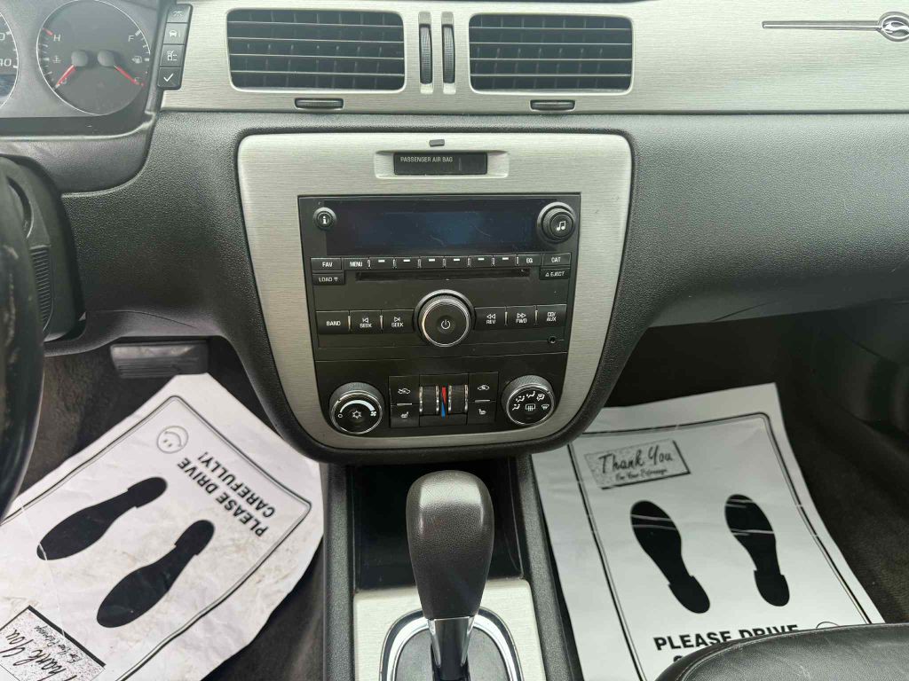 2008 Chevrolet Impala Image 15