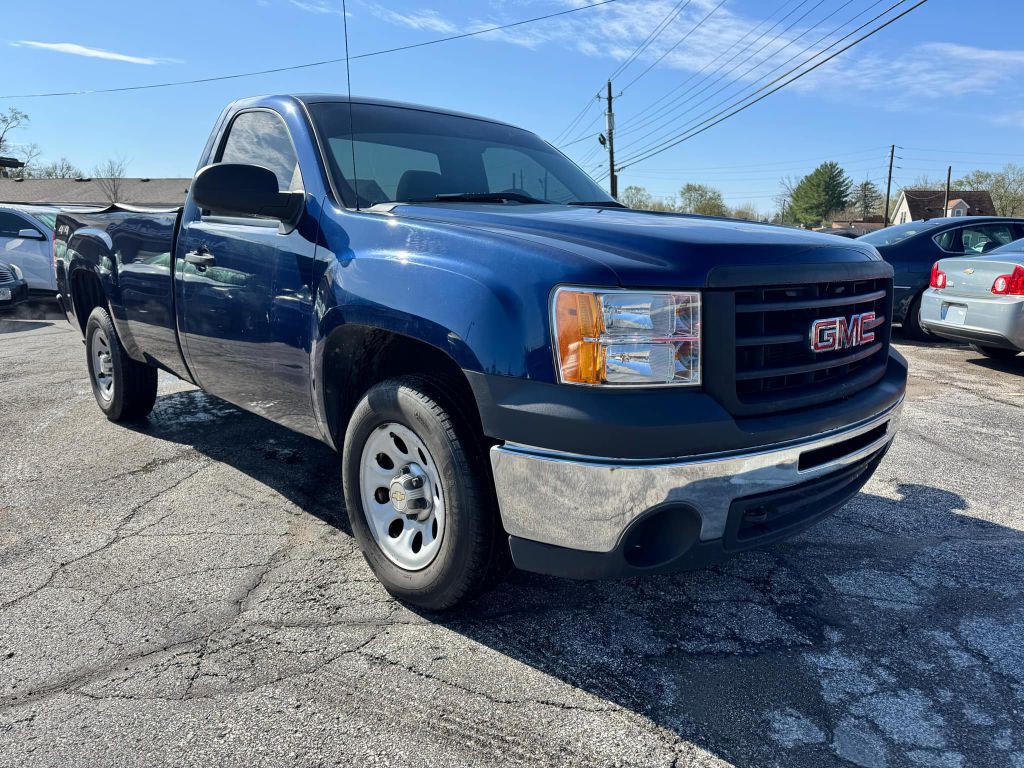 2011 GMC Sierra Image 3