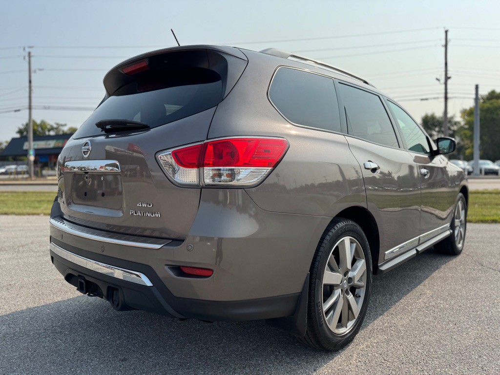 2014 Nissan Pathfinder Image 6
