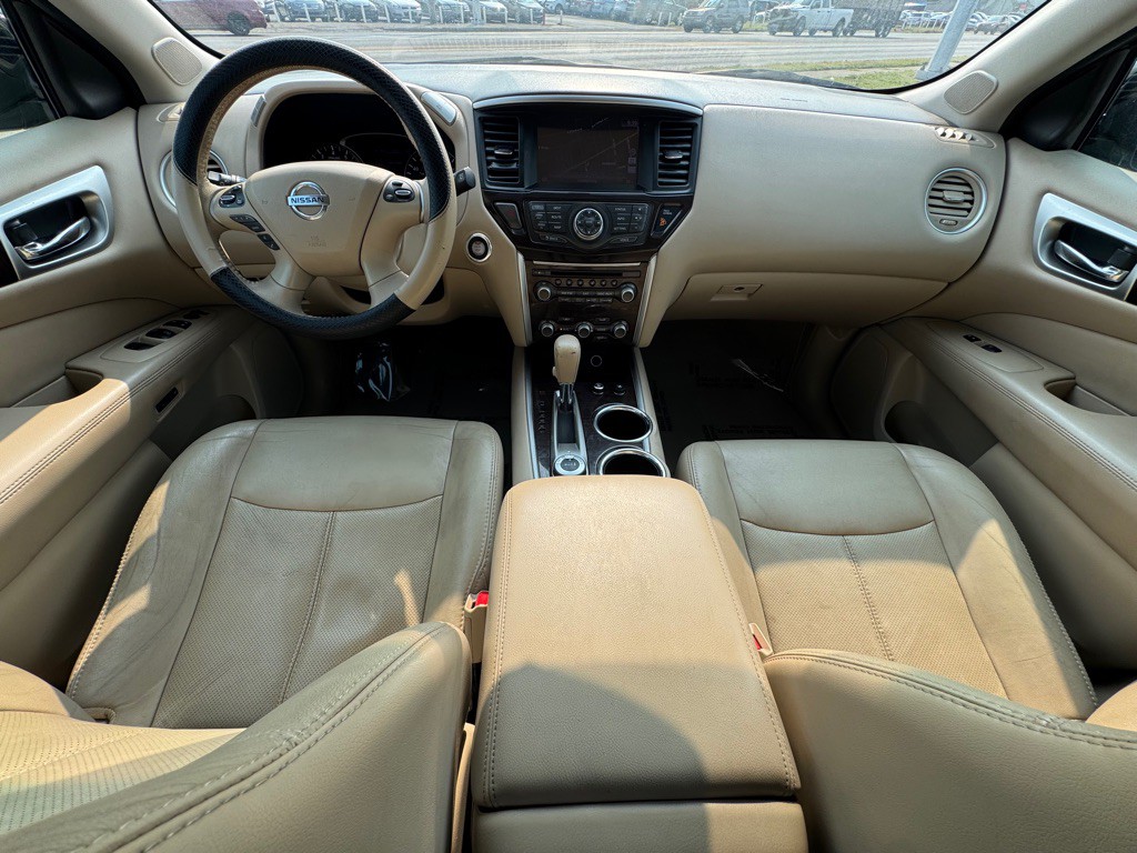 2014 Nissan Pathfinder Image 14