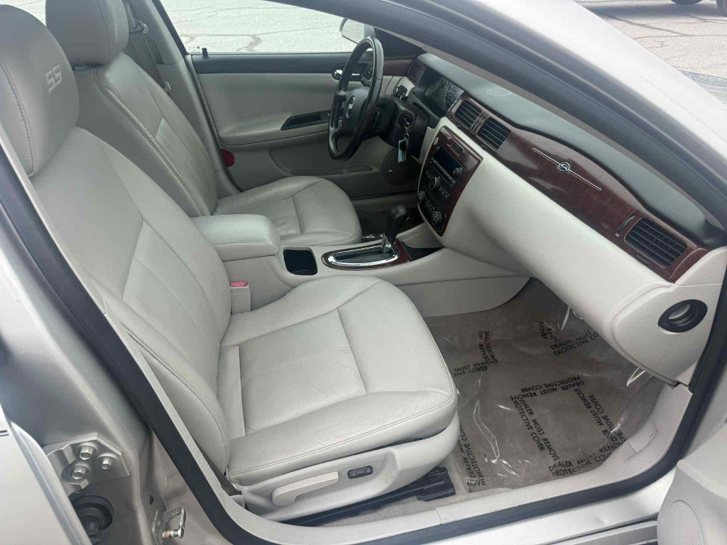 2007 Chevrolet Impala Image 13