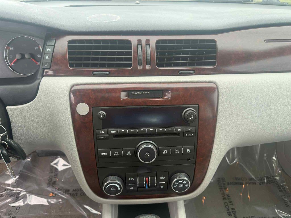 2007 Chevrolet Impala Image 15