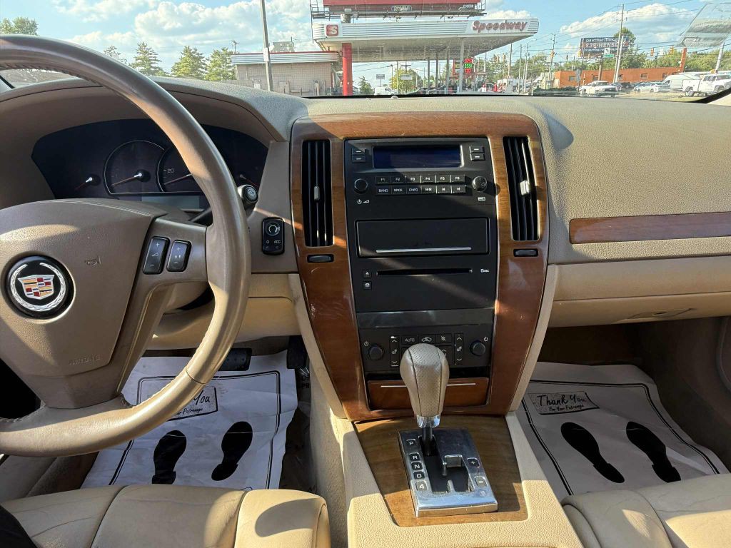 2005 Cadillac STS Image 14