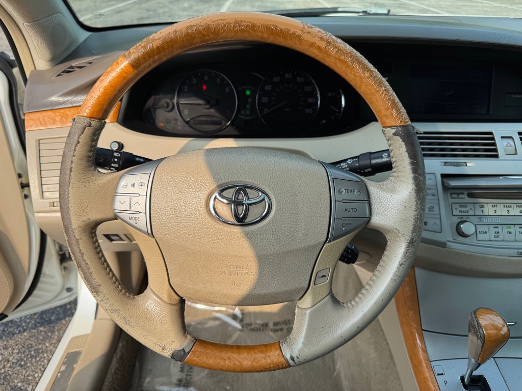 2006 Toyota Avalon Image 15