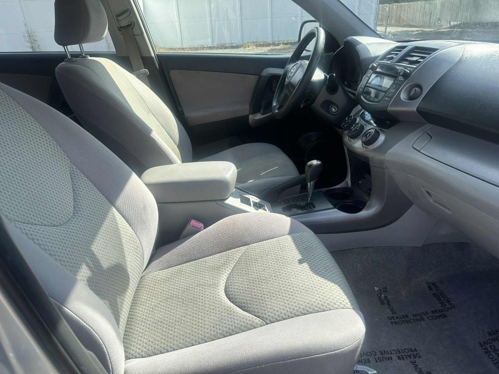 2008 Toyota Rav4 Image 12