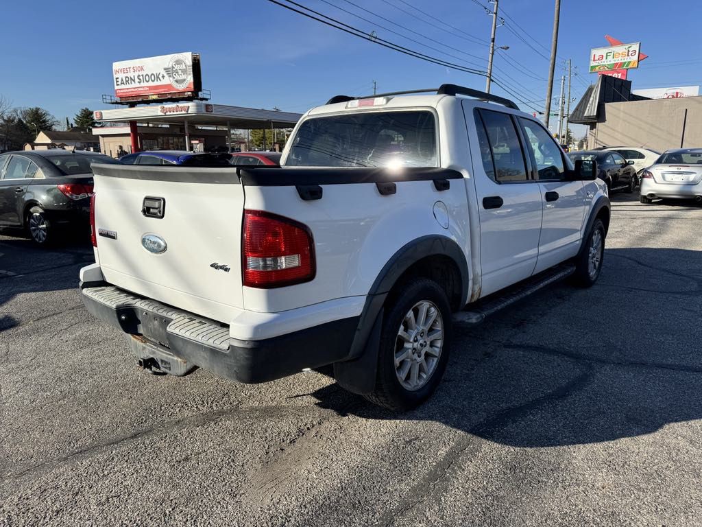 2007 Ford Explorer Image 8