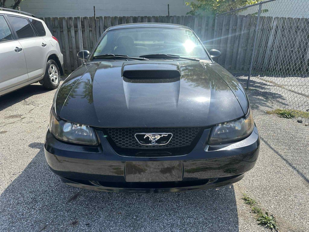 2003 Ford Mustang Image 1