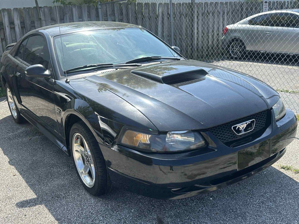 2003 Ford Mustang Image 3