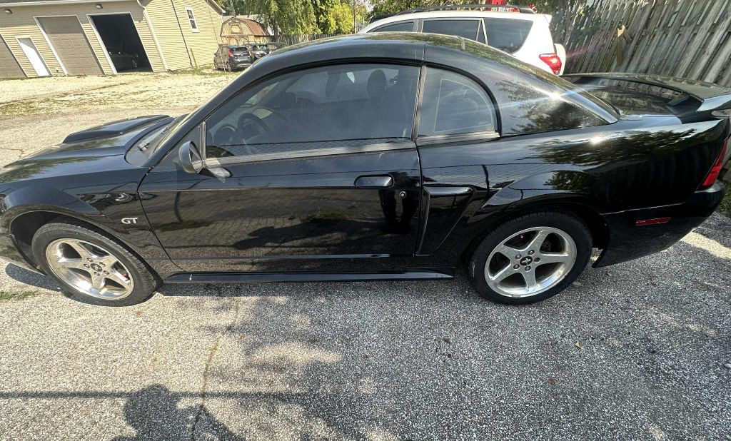 2003 Ford Mustang Image 5
