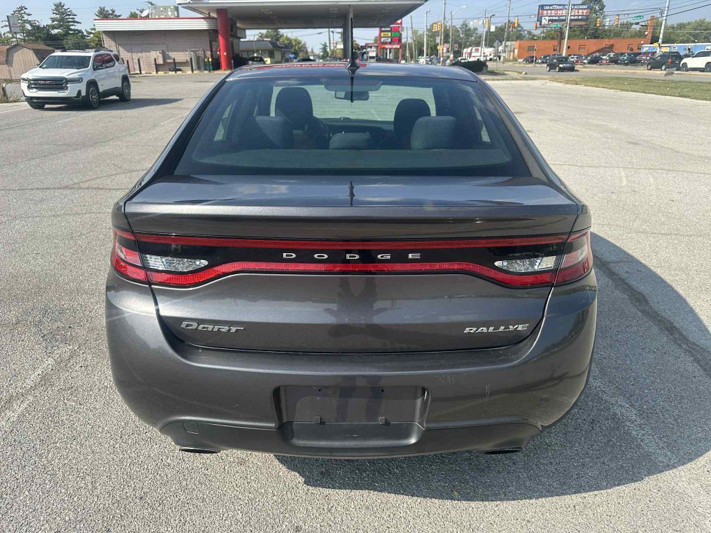 2016 Dodge Dart Image 5