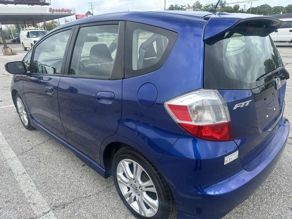 2010 Honda Fit Image 4