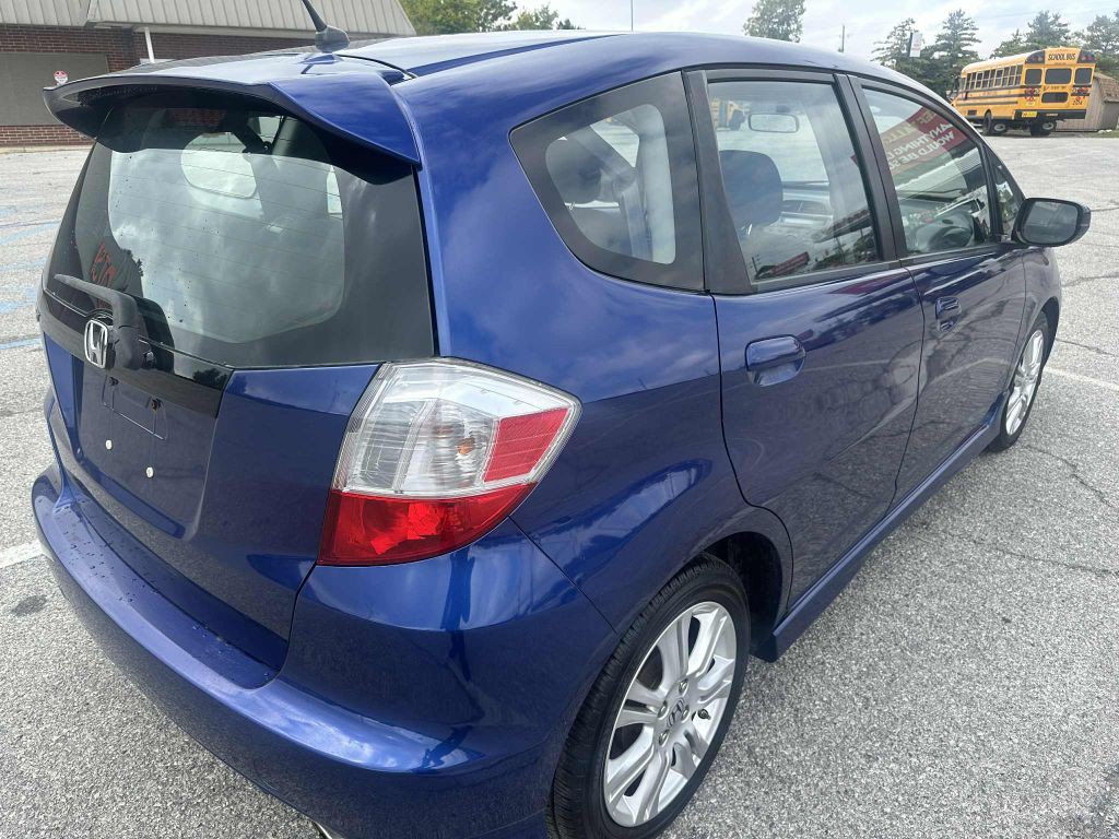 2010 Honda Fit Image 6