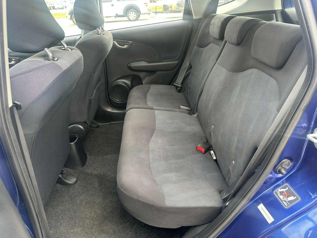 2010 Honda Fit Image 10