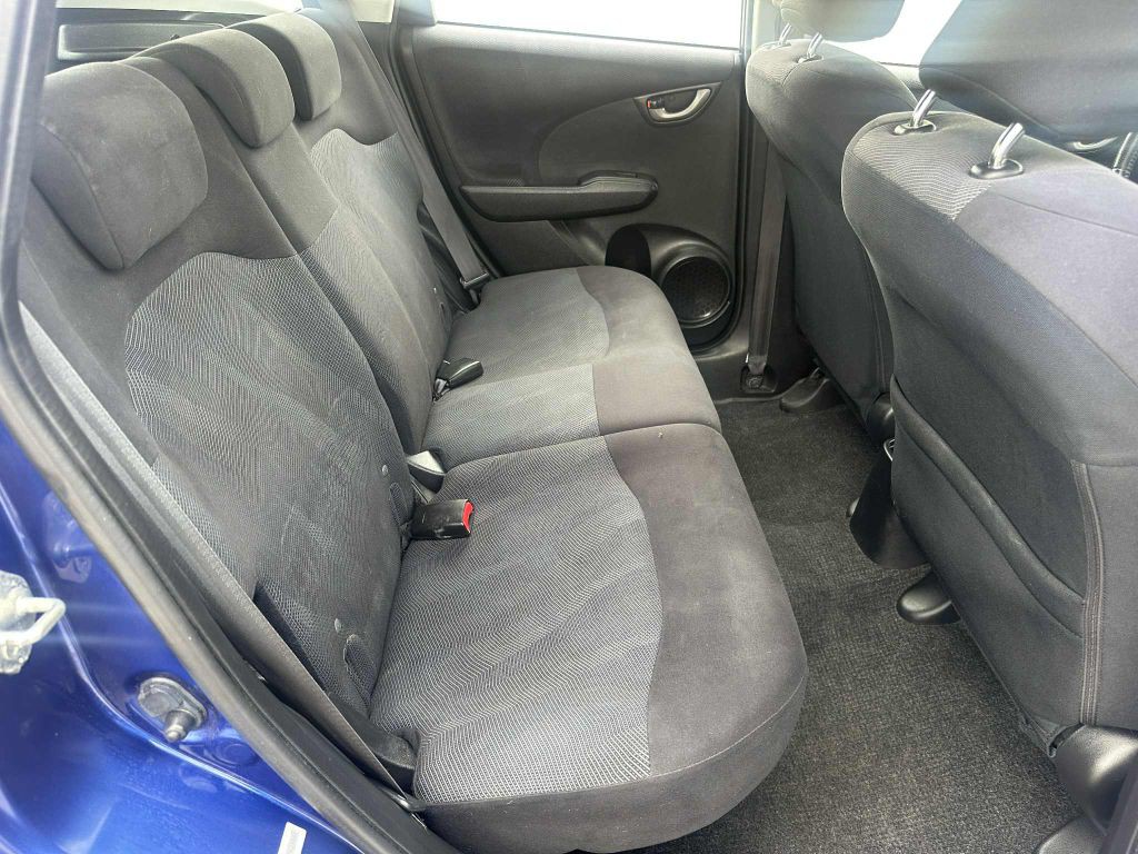 2010 Honda Fit Image 11
