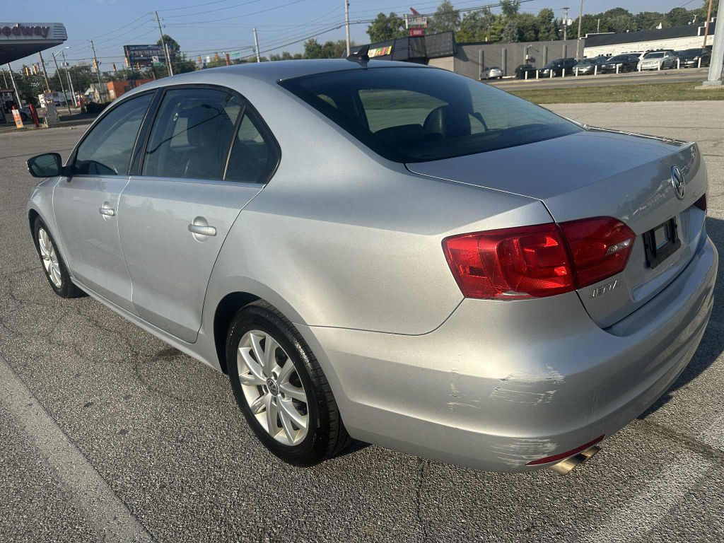 2014 Volkswagen Jetta Image 4