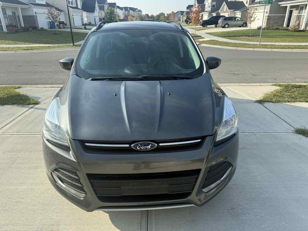 2016 Ford Escape Image 2