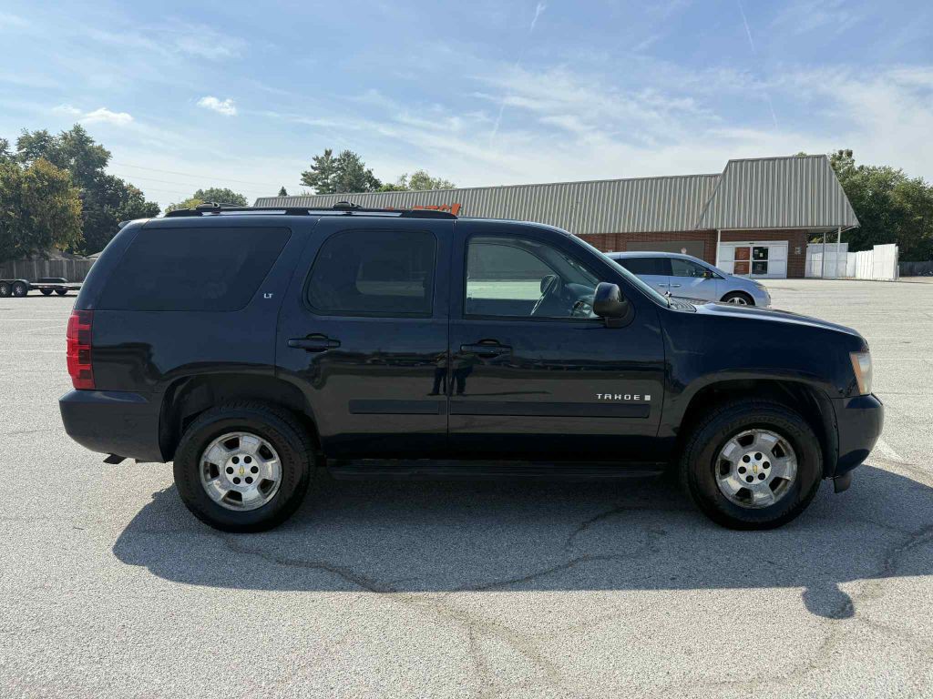 2007 Chevrolet Tahoe Image 3