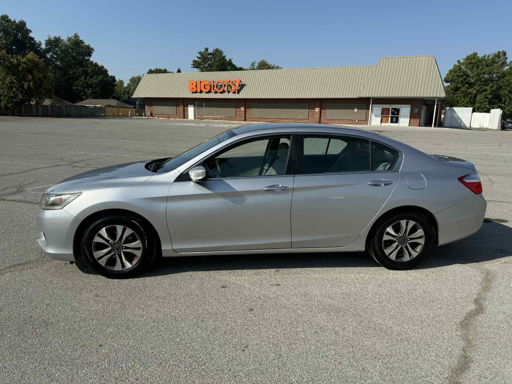 2013 Honda Accord Image 5