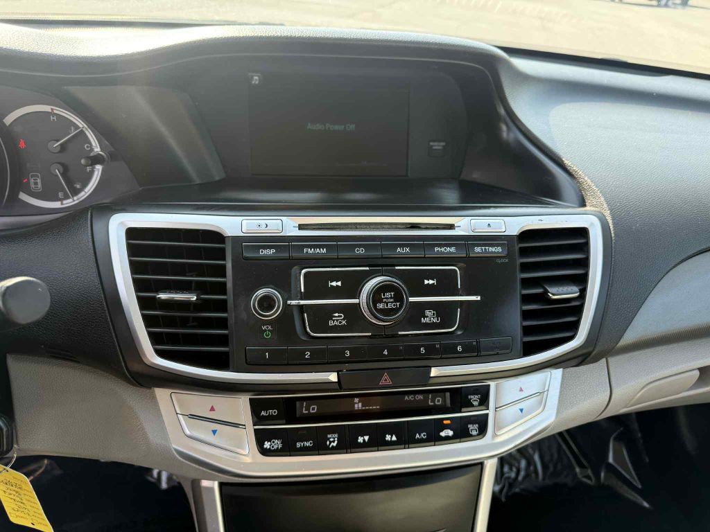 2013 Honda Accord Image 15