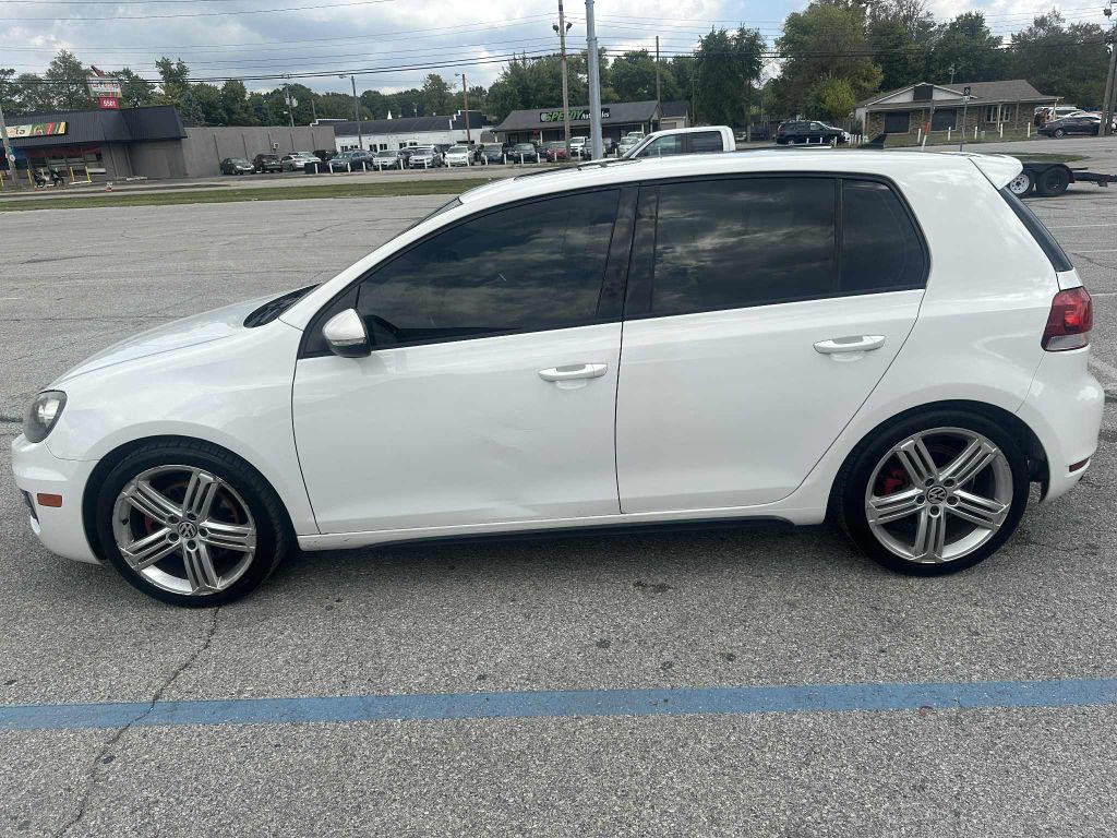 2013 Volkswagen GTI Image 3