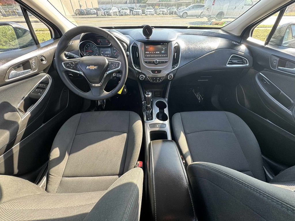 2016 Chevrolet Cruze Image 13