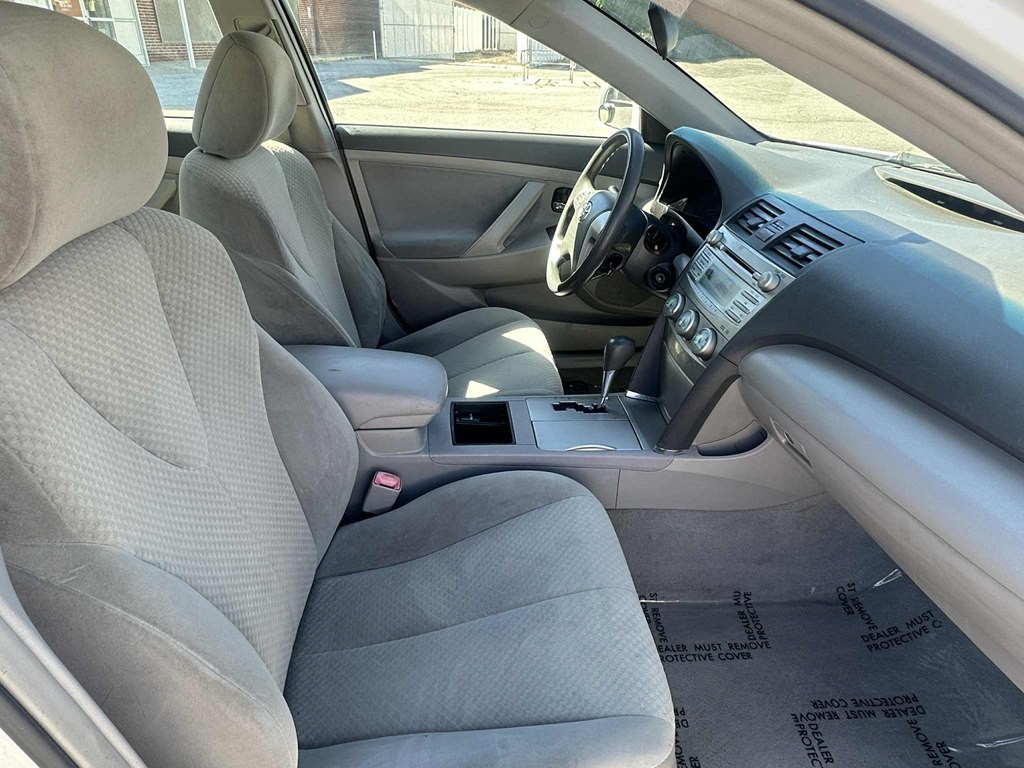 2008 Toyota Camry Image 12