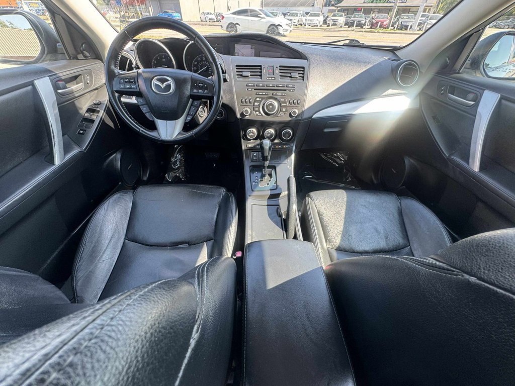2012 Mazda Mazda3 Image 13