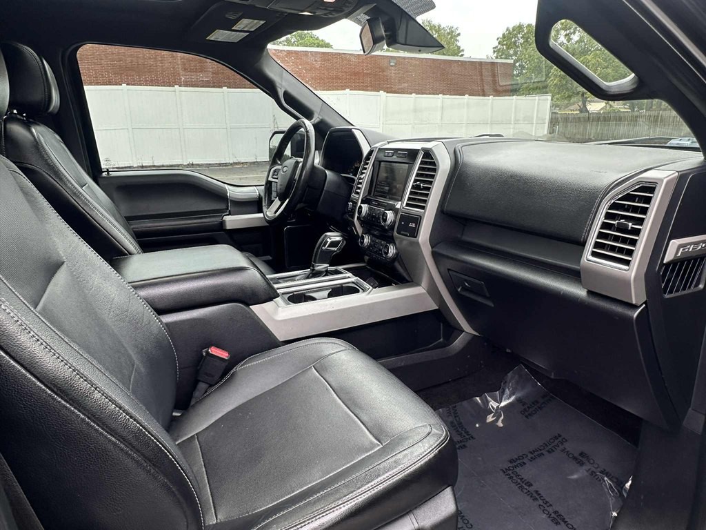 2015 Ford F-150 Image 16