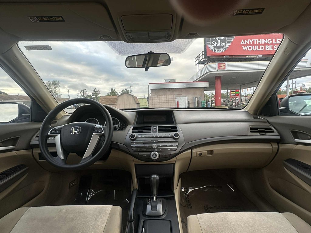 2008 Honda Accord Image 13