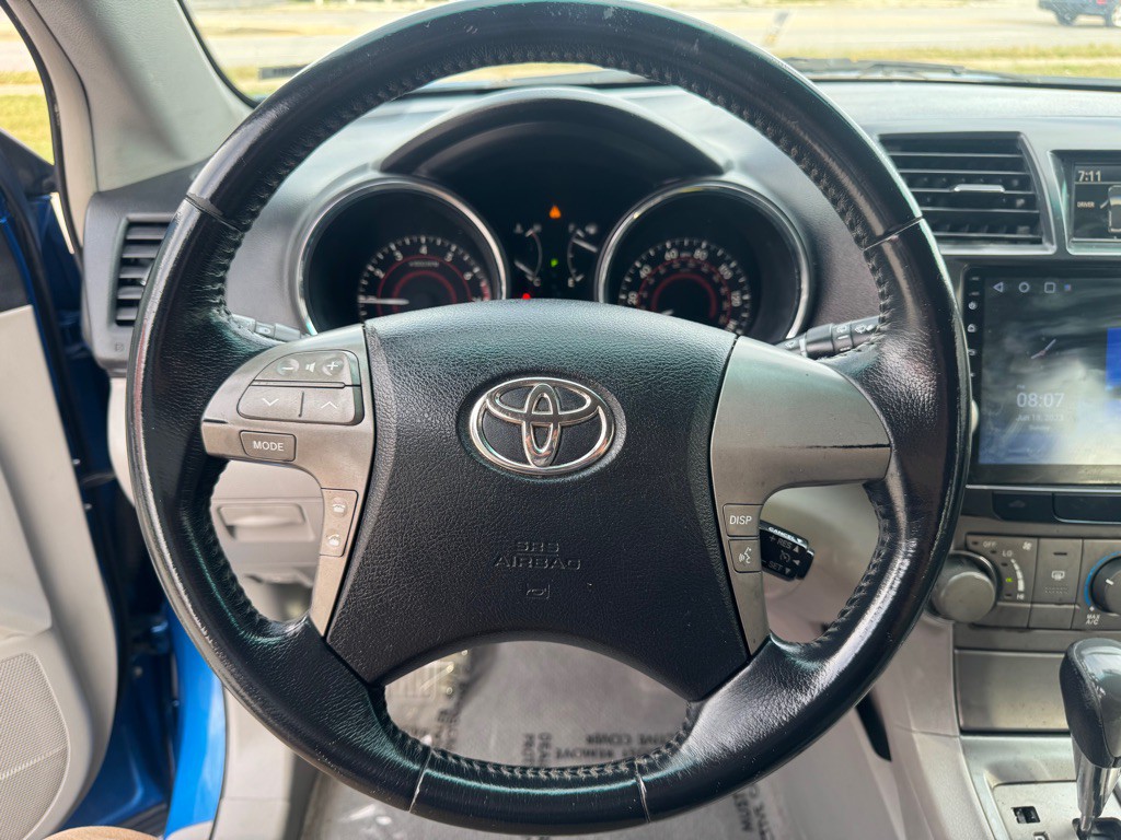 2009 Toyota Highlander Image 16