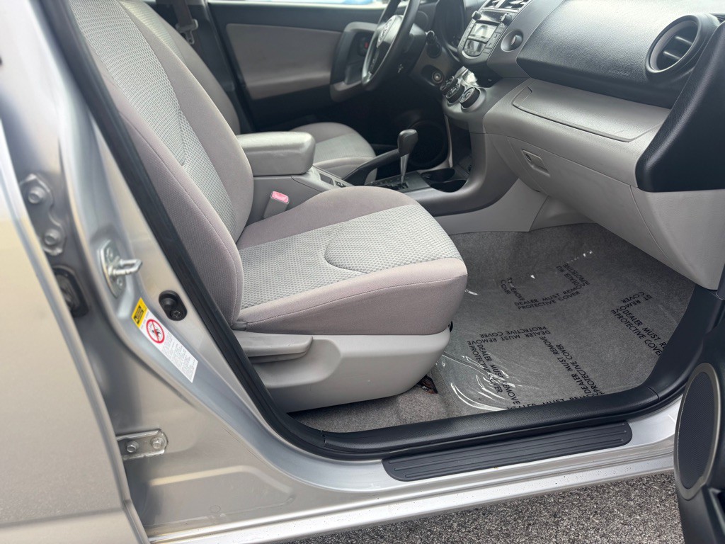 2008 Toyota Rav4 Image 13