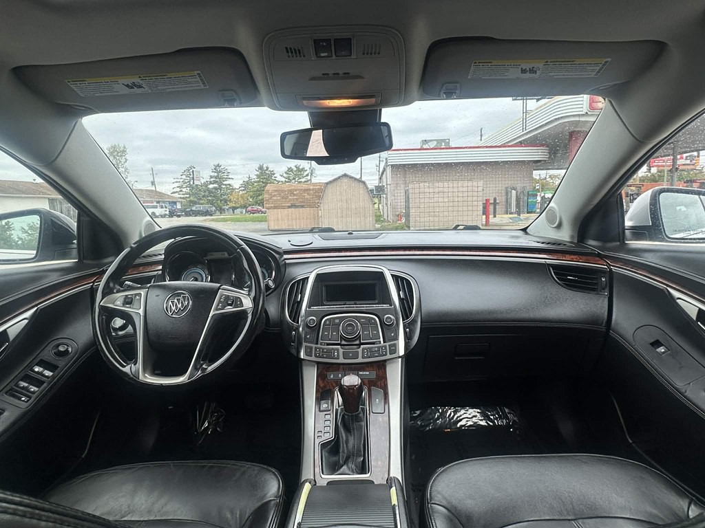 2011 Buick Lacrosse Image 14