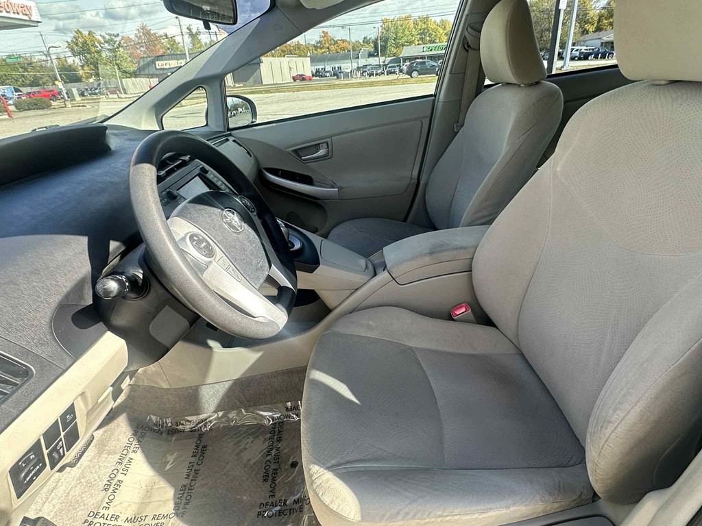 2010 Toyota Prius Image 9