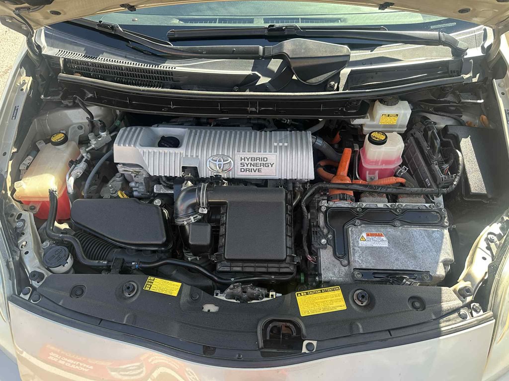 2010 Toyota Prius Image 19