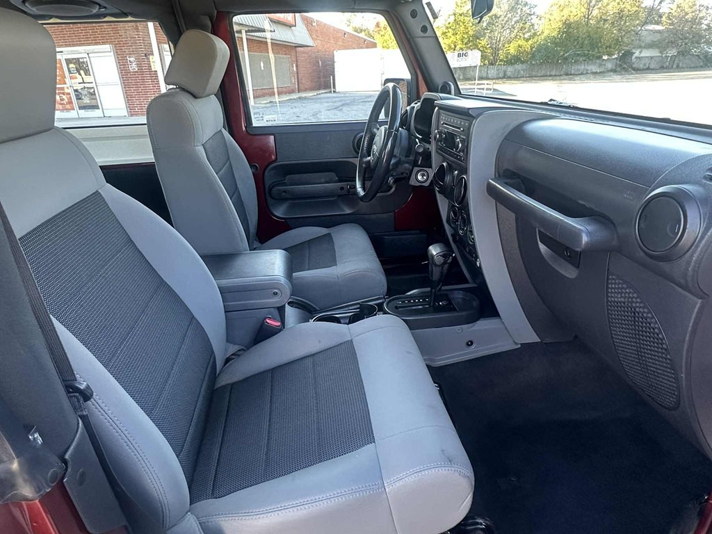 2008 Jeep Wrangler Image 11