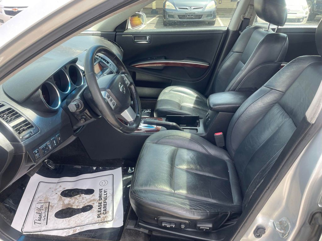 2008 Nissan Maxima Image 10