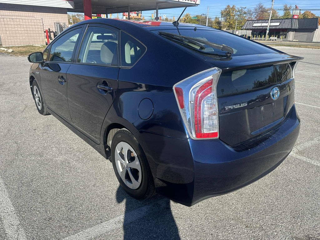 2015 Toyota Prius Image 5