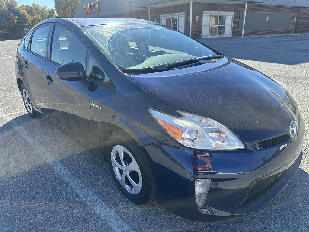 2015 Toyota Prius Image 8