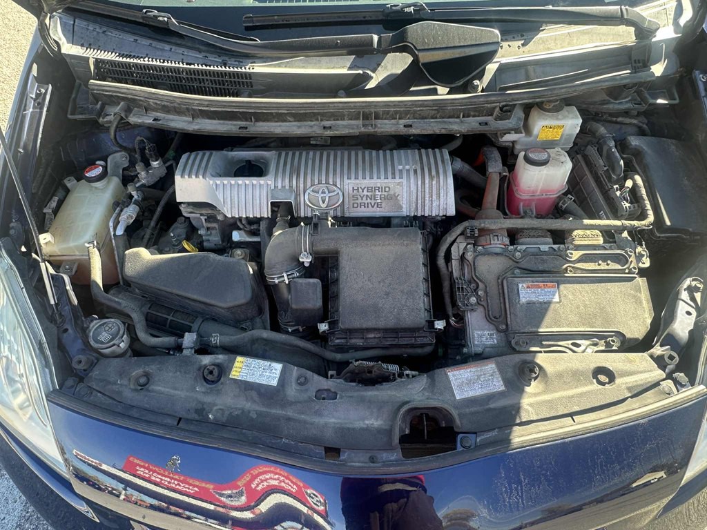 2015 Toyota Prius Image 17